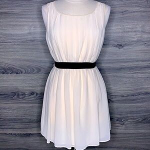 UMGEE Pleated Open Black Chiffon Dress Women’s Size Small